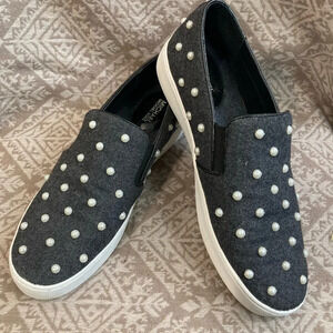MICHAEL KORS Sz 8.5 Canvass Pearl  Studded Rubber Sole Slip On Sneakers Shoes
